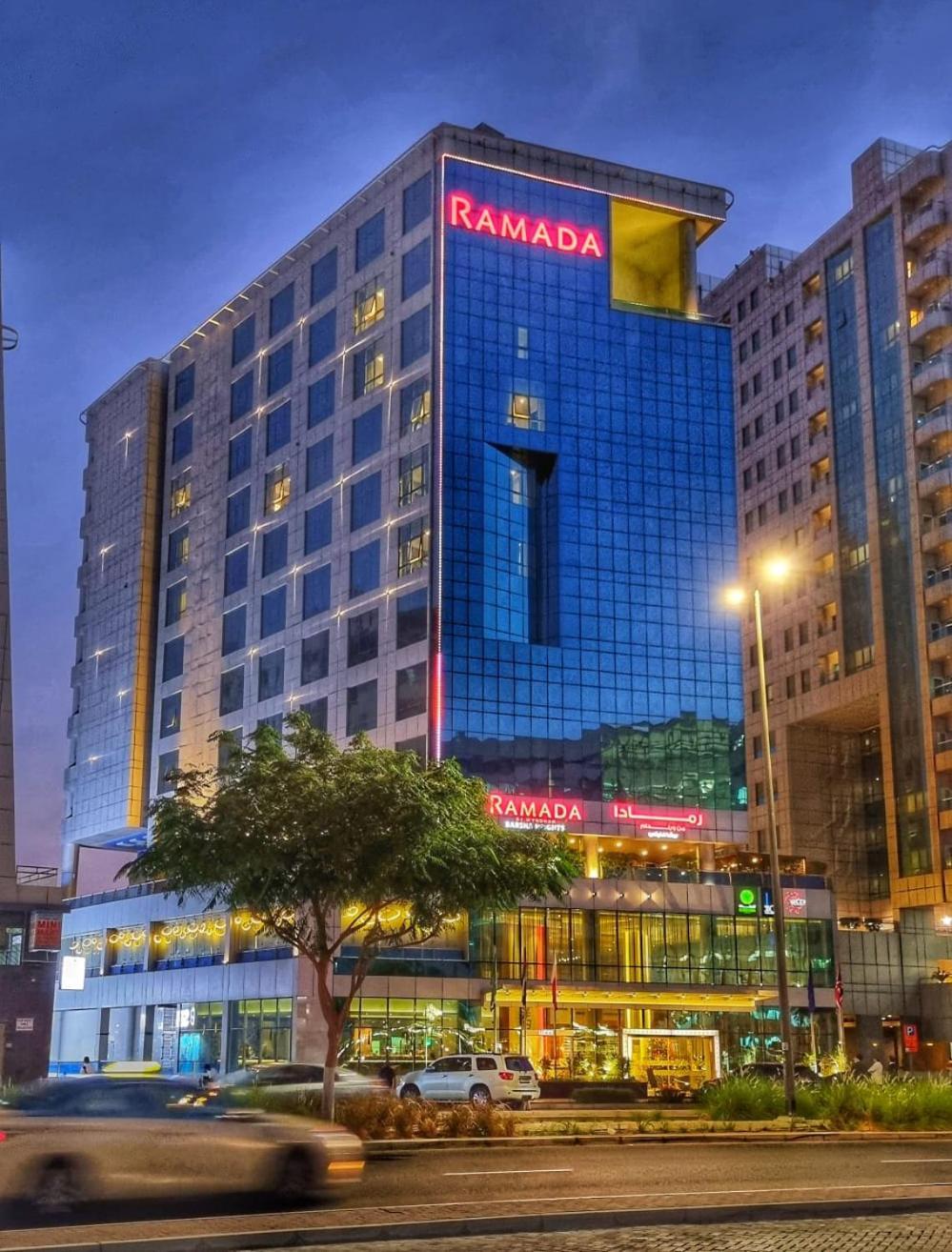 מלון Ramada By Wyndham Dubai Barsha Heights מראה חיצוני תמונה